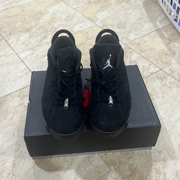 Men’s retro 6 low - Picture 1 of 4